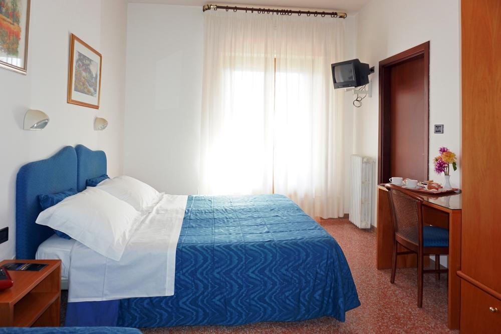Family Hotel Como Rivisondoli Exterior foto